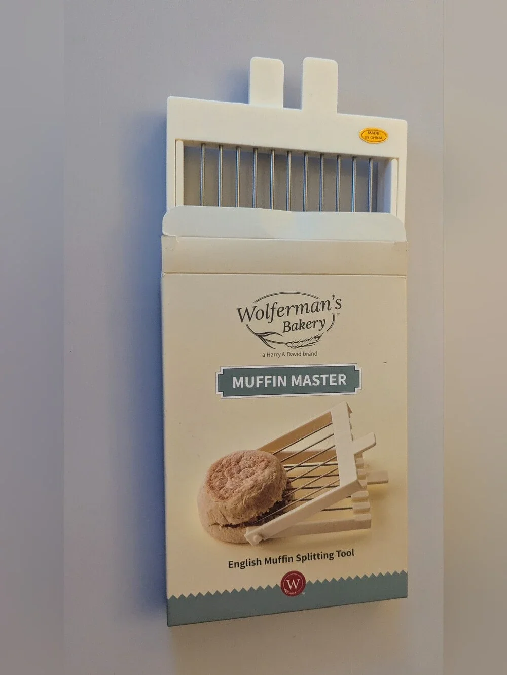 Wolferman's Bakery - a Harry & David brand MUFFIN MASTER. New, Original Box.